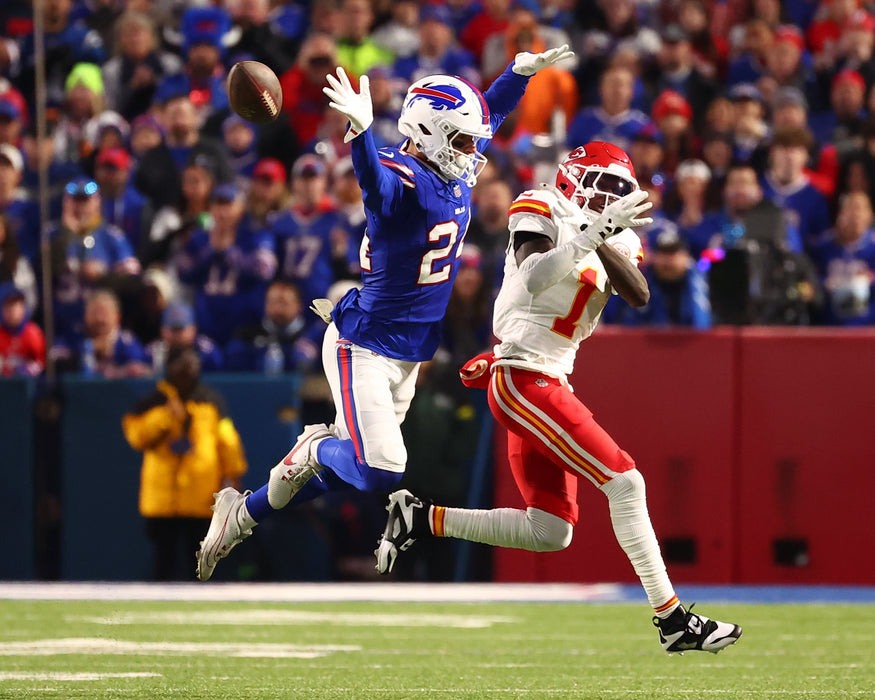 PRE-SALE: Cole Bishop Signed Pass Breakup vs Kansas City Photo