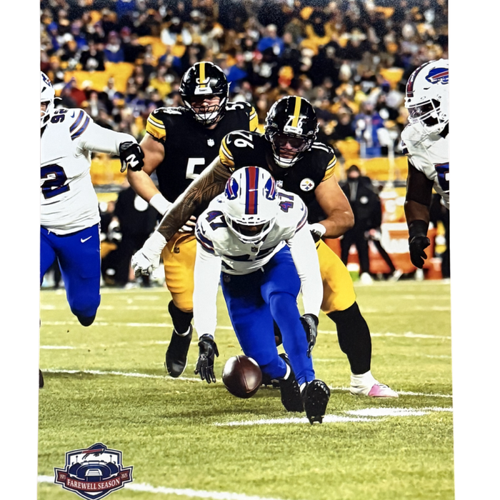 Christian Benford Unsigned Fumble Recovery vs. Steelers 8x10 Photo