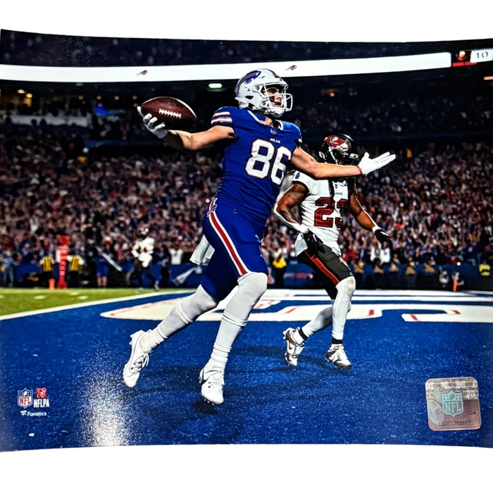 Dalton Kincaid Unsigned Running into Endzone 8x10 Photo