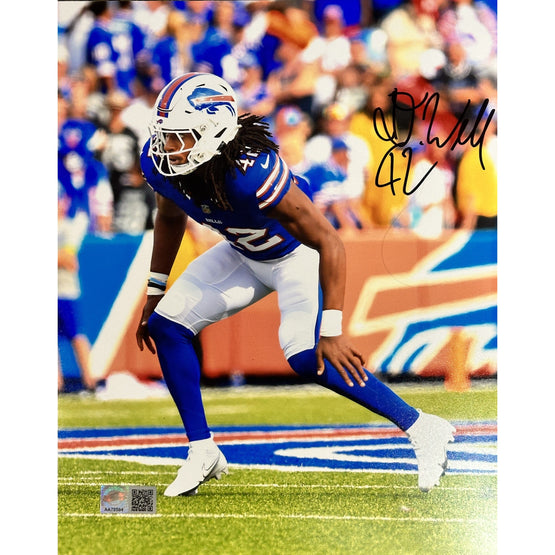 Dorian Williams Signed In Stance with Arms Down Photo Signed Photos TSE Buffalo 8X10 