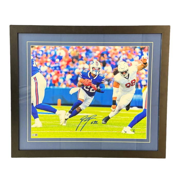 Ray Davis Signed Run vs. Cardinals 16x20 Photo Professionally Framed