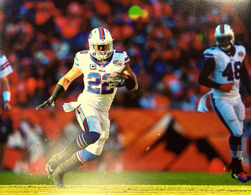 Fred Jackson Unsigned Lone Runner In White Photo Unsigned Photos TSE Buffalo 