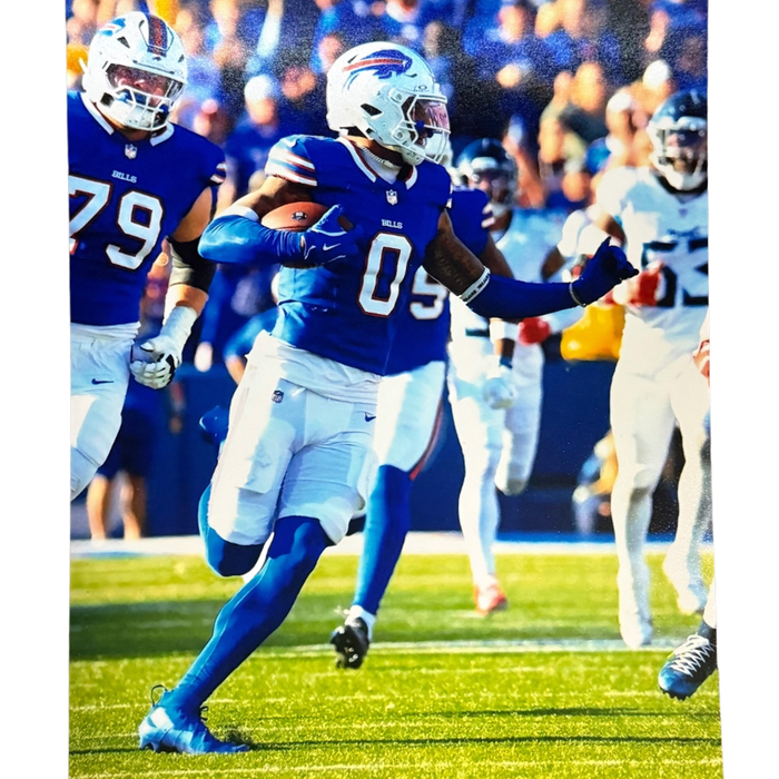 Keon Coleman Unsigned Running with Ball 8x10 Photo