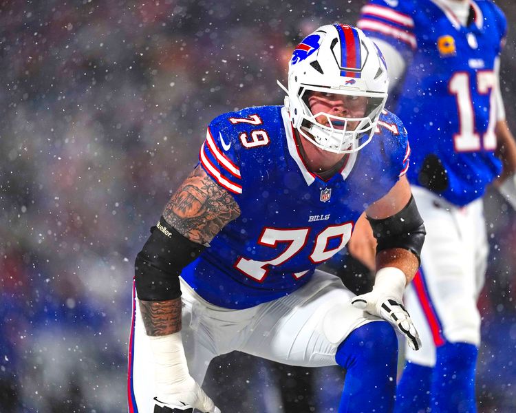 PRE-SALE: Spencer Brown Signed Close-up in Snow Photo
