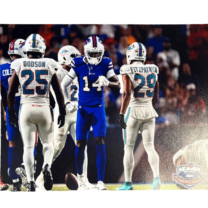 Tyrell Shavers Unsigned Fists vs Miami 8x10 Photo