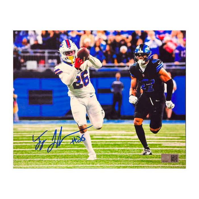 Ty Johnson Signed Catch Vs. Lions Photo