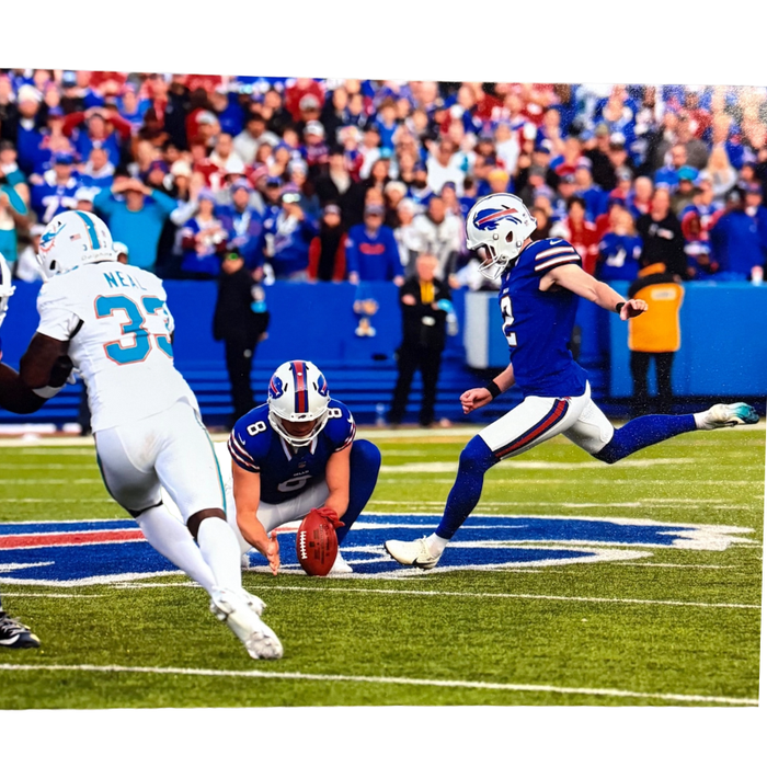 Tyler Bass About To Kick Record Field Goal Unsigned 8x10 Photo