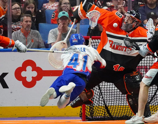 Matt Vinc Save vs.Toronto Unsigned Photo Signed Lacrosse Photo TSE Buffalo 