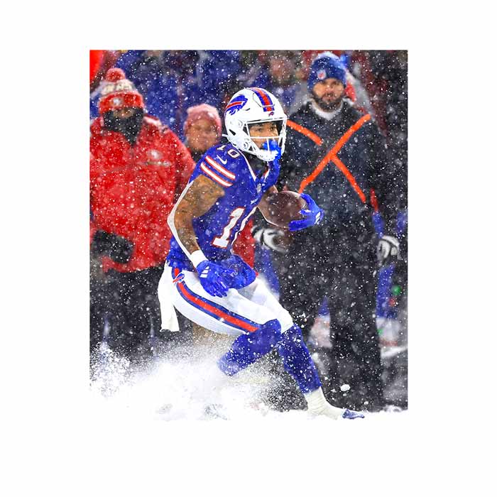 PRE-SALE: Khalil Shakir Signed Cutting in Snow Near Sidelines Photo