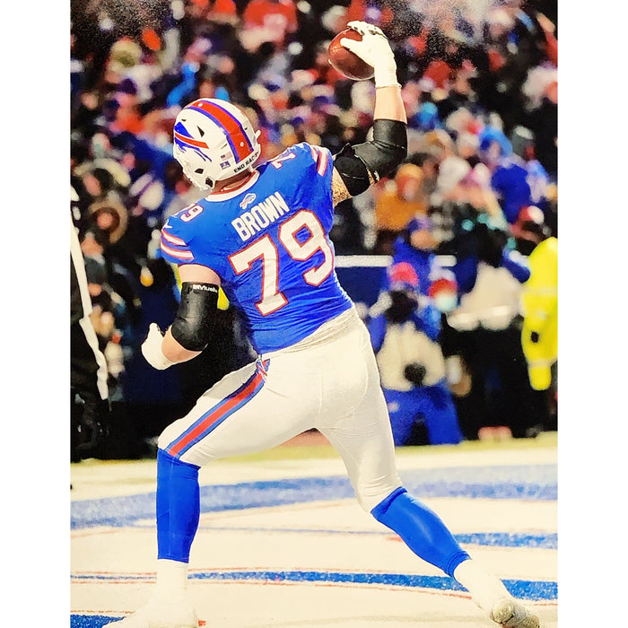 Spencer Brown Spiking Football Unsigned 8x10 Photo Unsigned Photos TSE Buffalo 