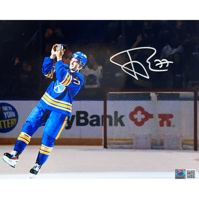 Ryan Miller Buffalo Sabres Signed Winter Classic 8x10 Photo