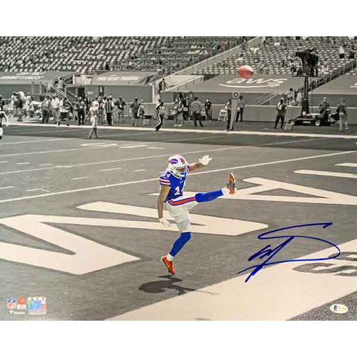 Stefon Diggs Signed Punting Ball in End Zone, First TD 16x20 Photo Signed Photos TSE Buffalo 